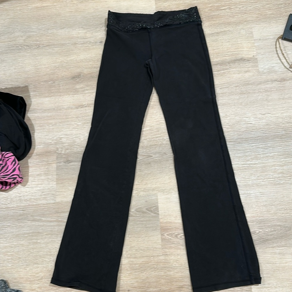 Victoria’s Secret PINK Black Flare Yoga Pants 2010s Small